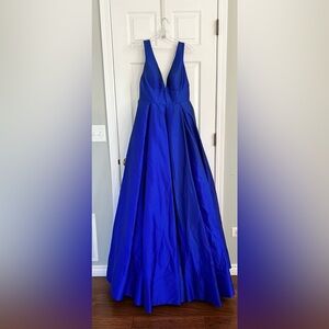 NWOT Royal Blue, Size 8, Tarik Ediz gown (has pockets!) $130
